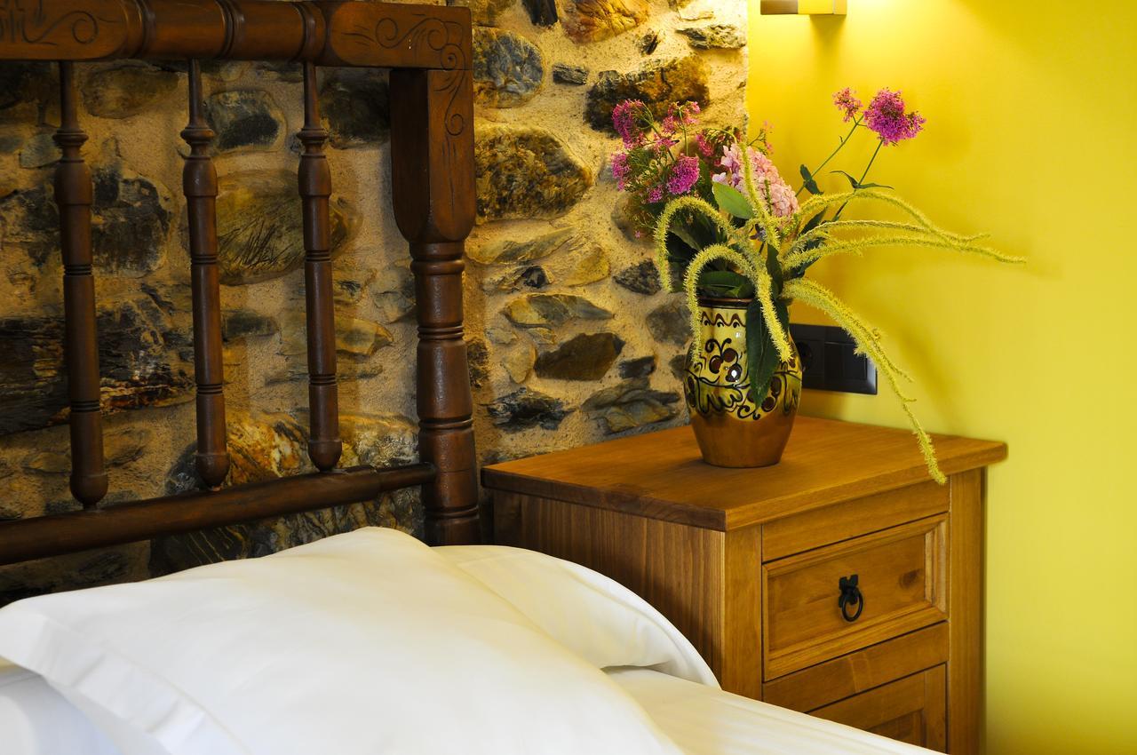 Hotel Rural Pescadores Sobrado Buitenkant foto