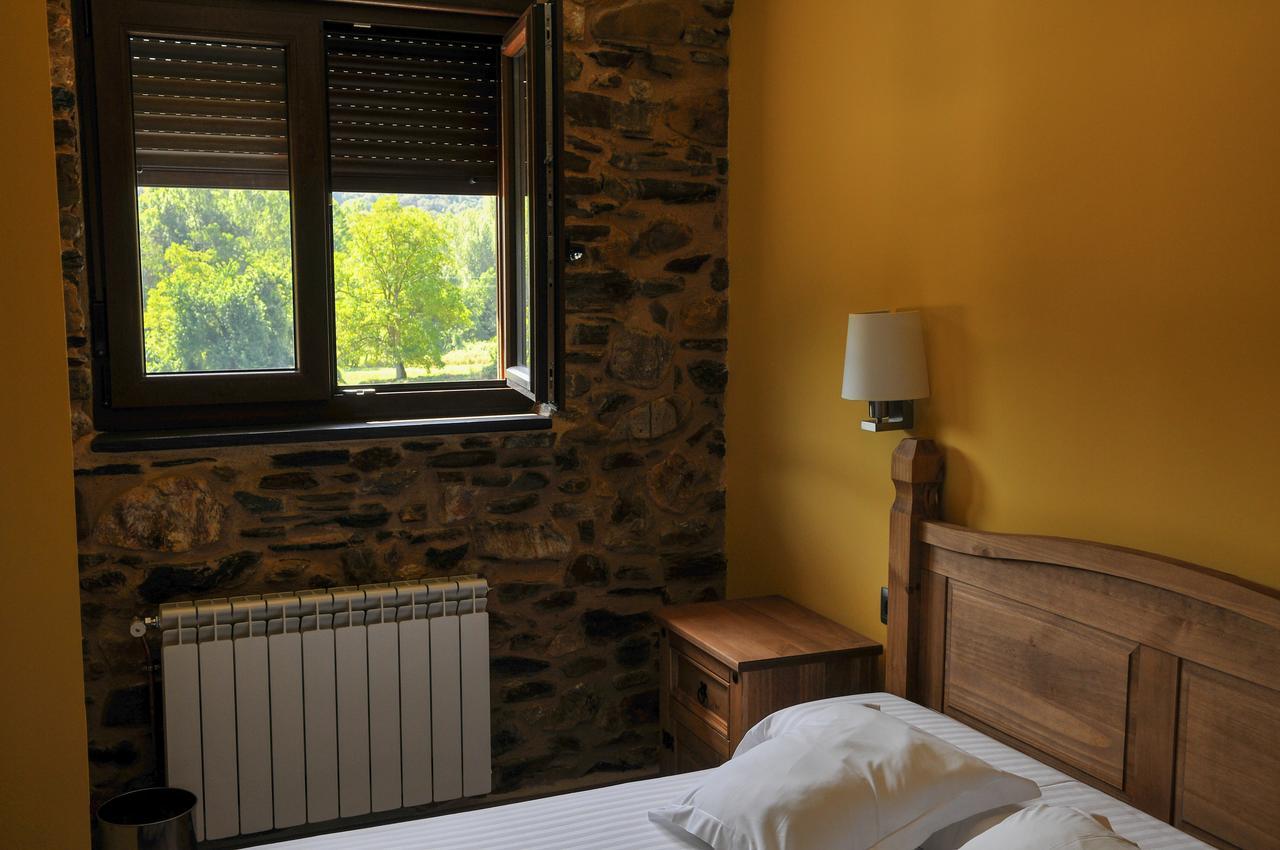 Hotel Rural Pescadores Sobrado Buitenkant foto