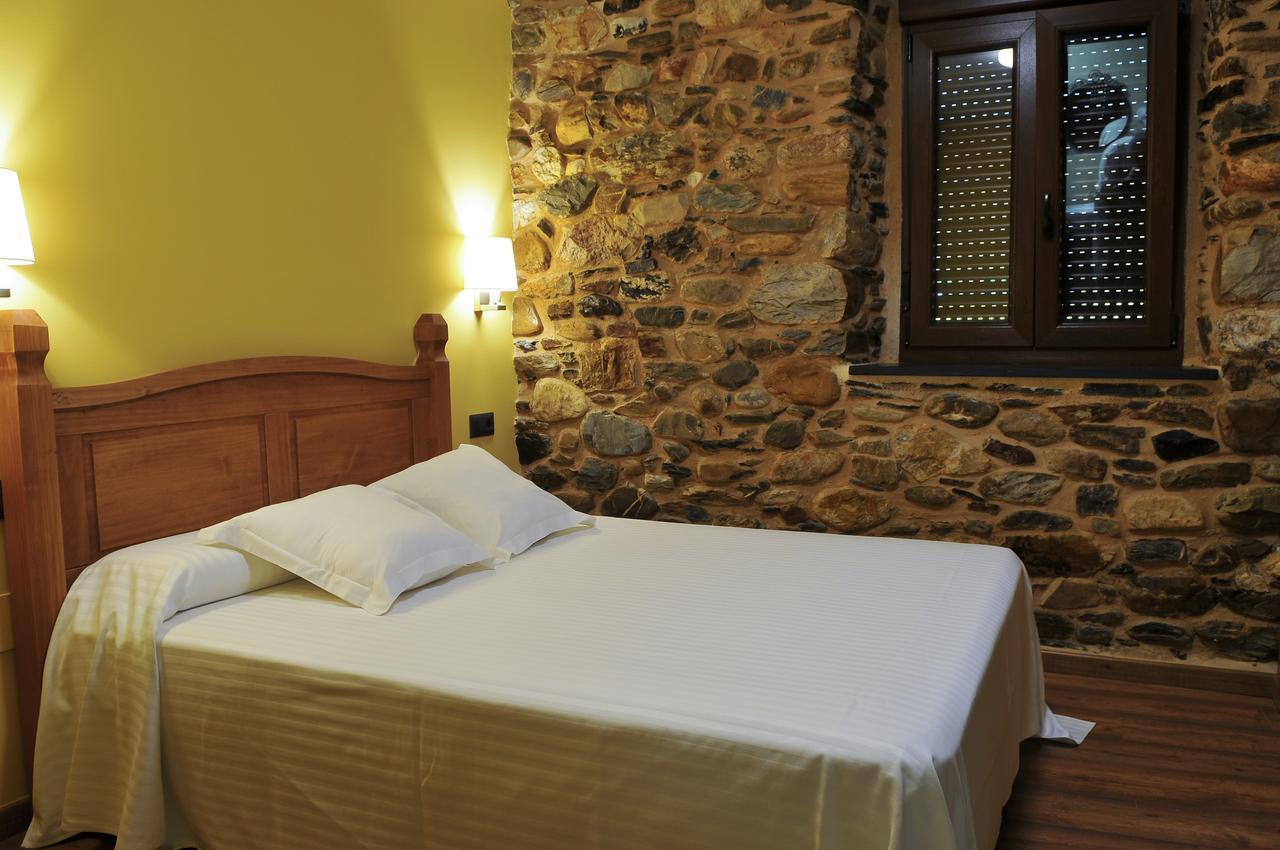 Hotel Rural Pescadores Sobrado Buitenkant foto