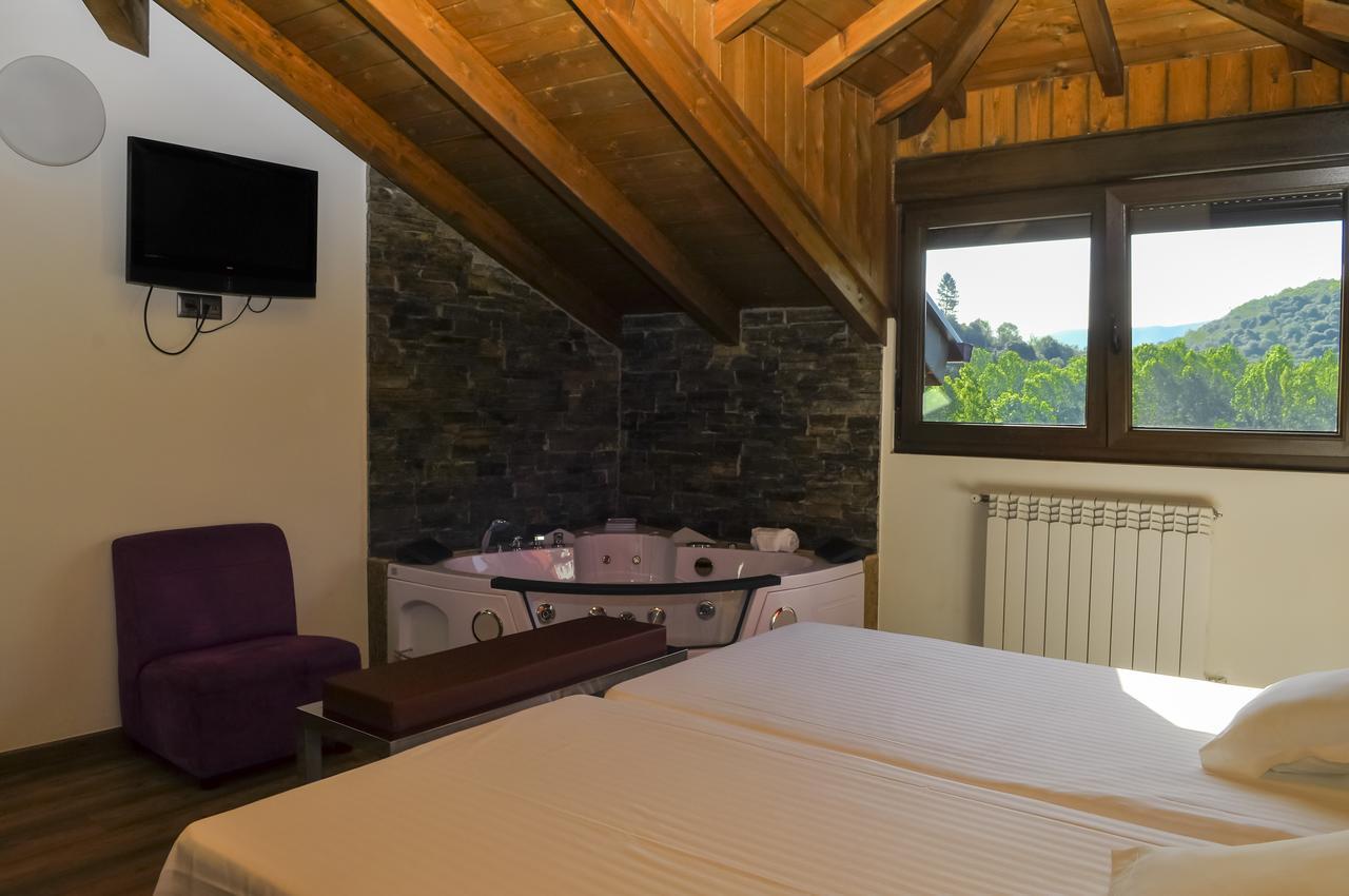 Hotel Rural Pescadores Sobrado Buitenkant foto